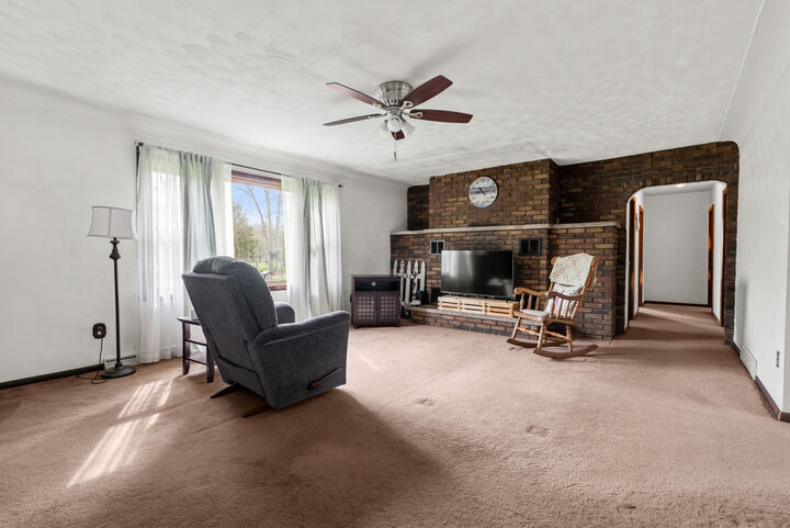Property Photo:  220 Mary Street  MI 49080 