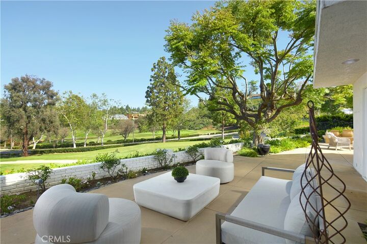 Property Photo:  10 Rue Grand Ducal  CA 92660 