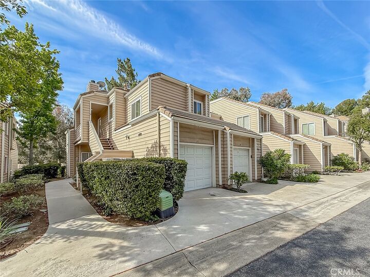 Property Photo:  24524 McBean 14  CA 91355 