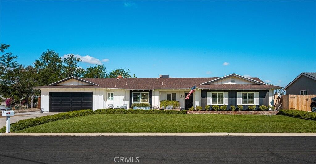 Property Photo:  2439 Three Bar Lane  CA 92860 