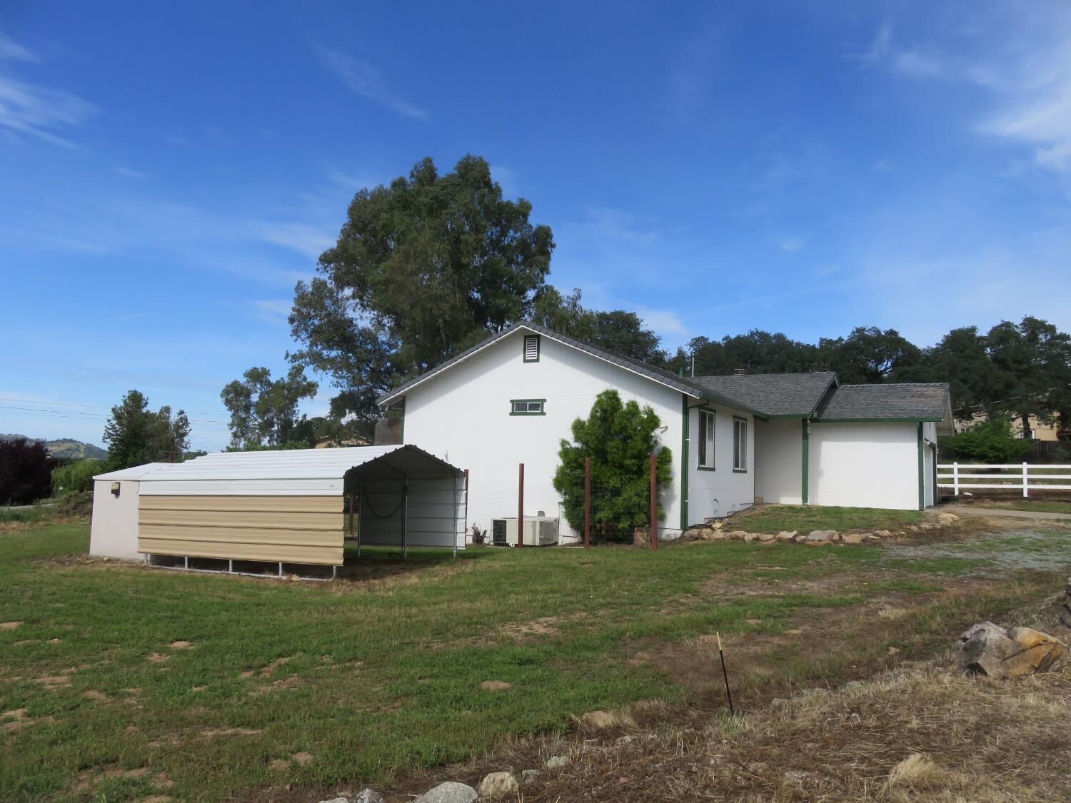Property Photo:  3068 Hartvickson Lane  CA 95252 