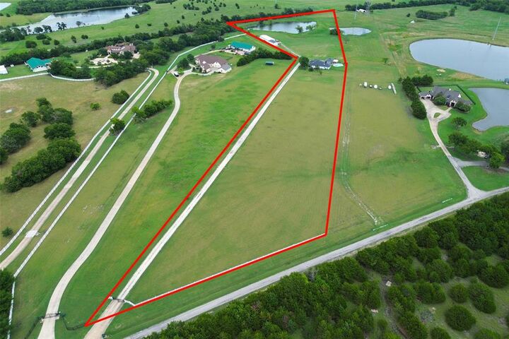 Property Photo:  20762 S Fm 740  TX 75126 