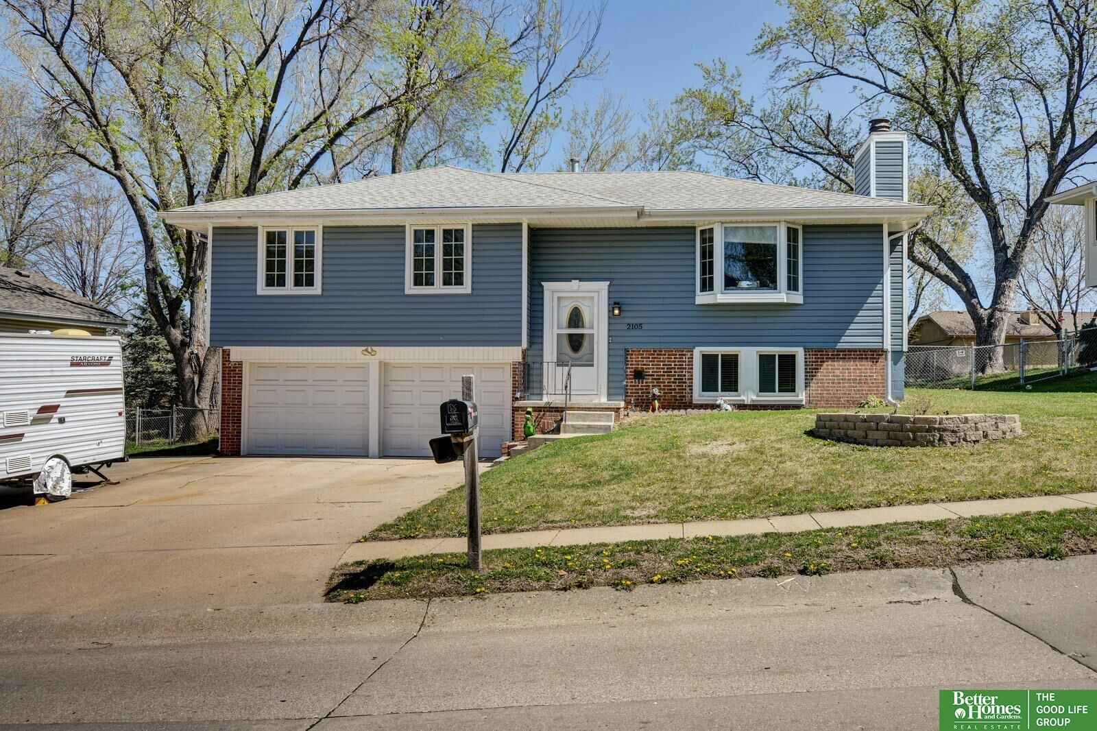 Property Photo:  2105 N 129th Street  NE 68164 