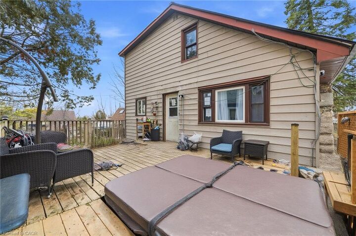 345 Linwood Avenue — photo 1