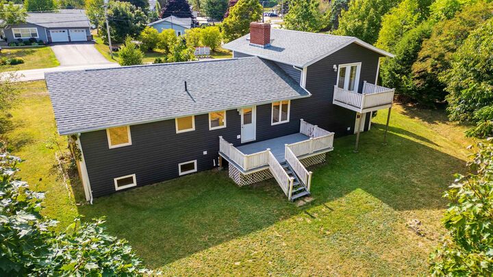 Property Photo:  37 Chelsey Circle  PE C1E 1E9 