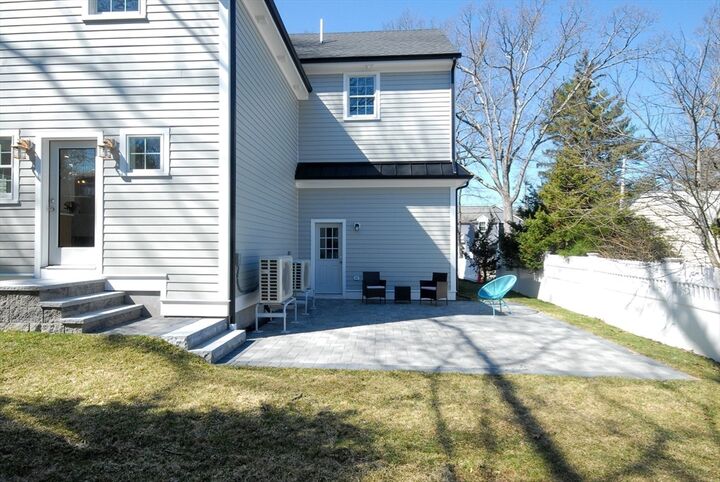 Property Photo:  32 Hickory Cliff Rd  MA 02464 
