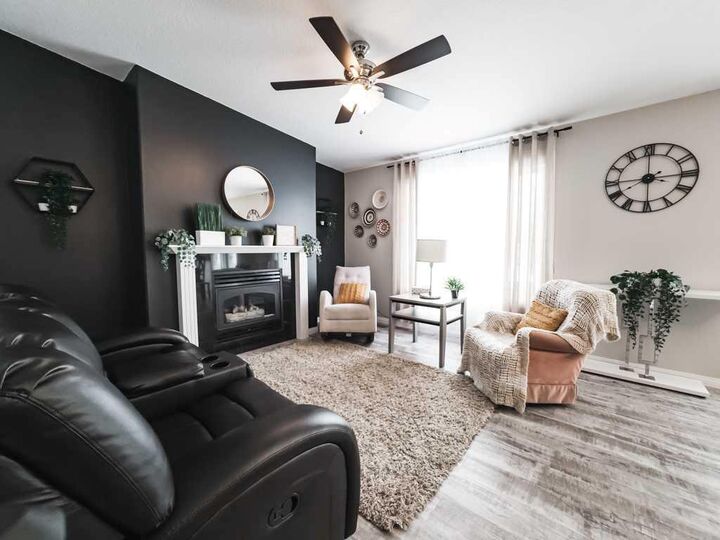 Property Photo: 10705 101 Avenue AB T0H 2H0