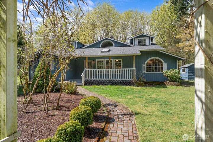 Property Photo:  6109  Guerin Street SW  WA 98512 