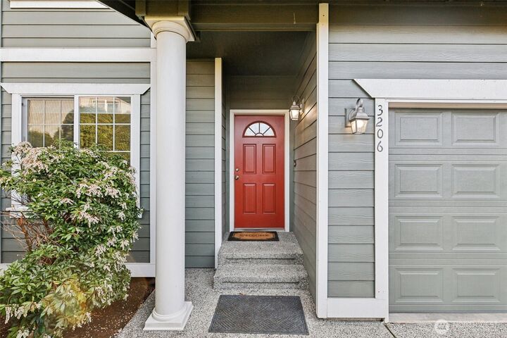 Property Photo:  3206  96th Pl  SE  WA 98208 