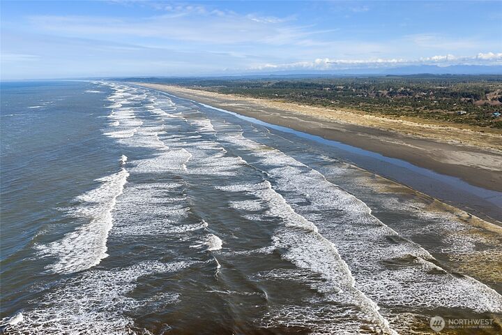 Property Photo:  76  Dunes Lane  WA 98569 