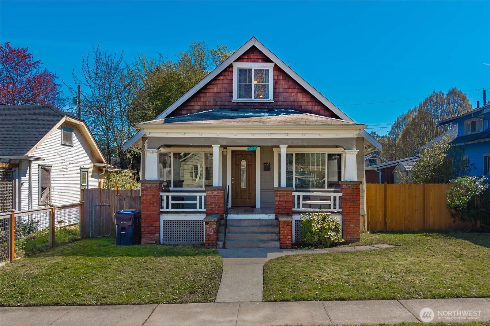 Property Photo:  4633  Park Ave S  WA 98408 