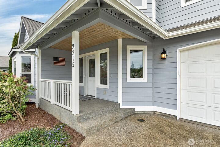 Property Photo:  2215  37th Court  WA 98221 