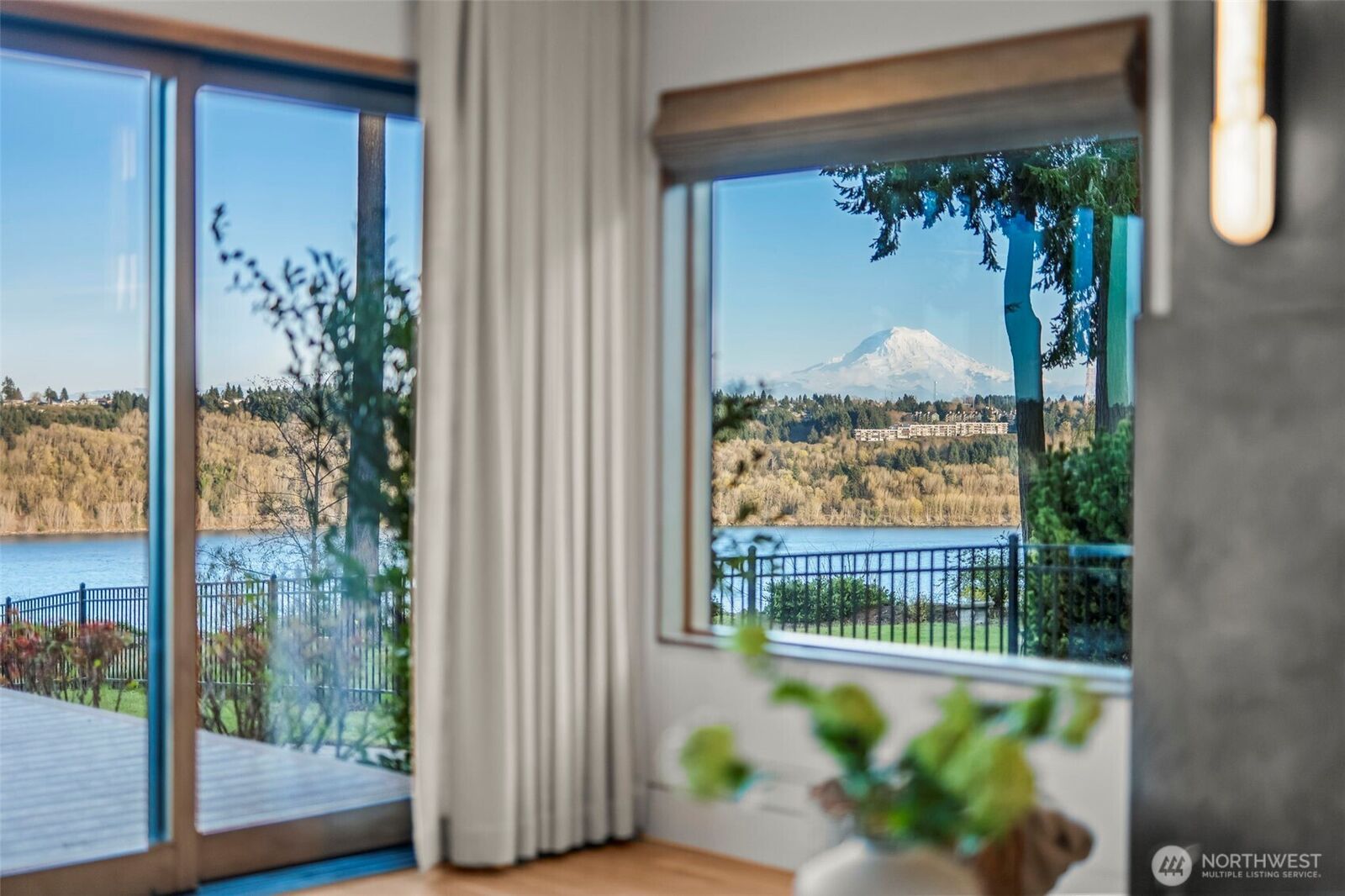 Property Photo:  3323  9th Avenue Ct NW  WA 98335 