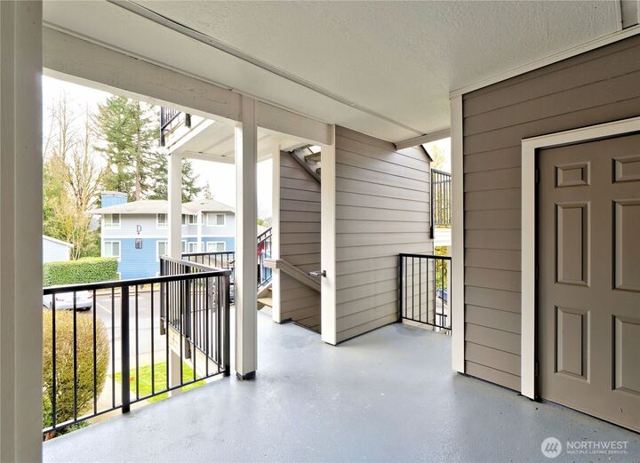 Property Photo: 12012 NE 204th Place C201 WA 98011