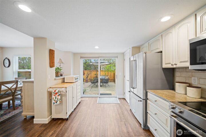 Property Photo:  4684  Barrington Lane SE  WA 98513 