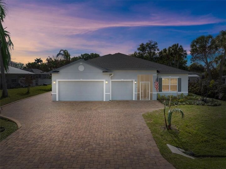 Property Photo:  858 George Street  FL 32958 