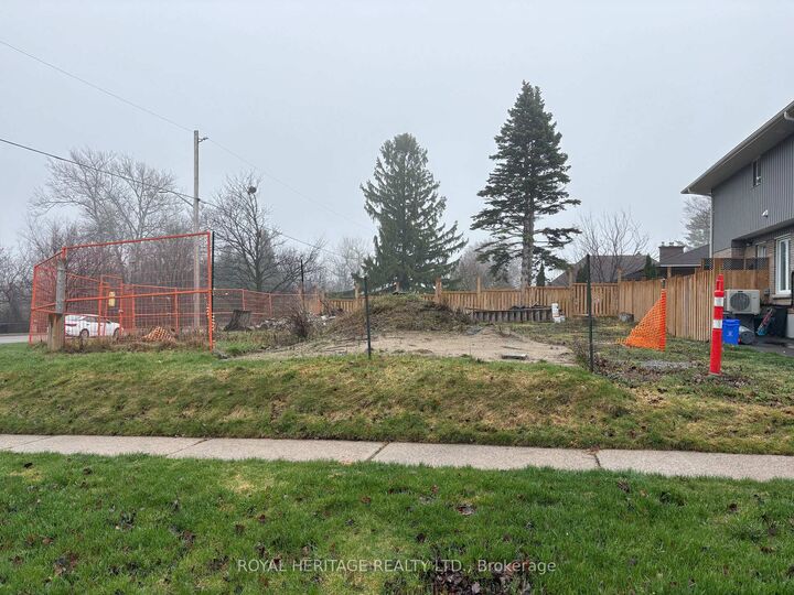 275 Humber Avenue — photo 1