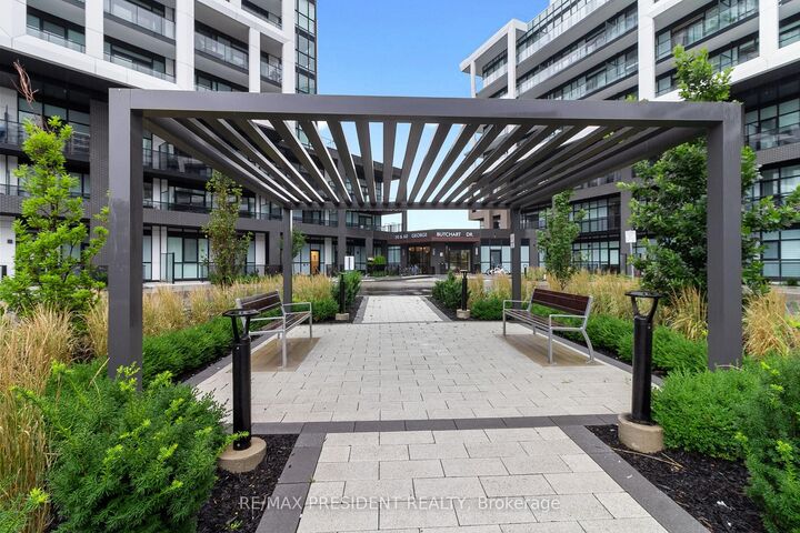 Property Photo: 60 George Butchart Drive 112 ON M3K 2C5