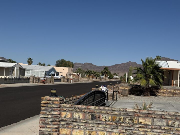 Property Photo: 13619 E 49 Dr AZ 85367