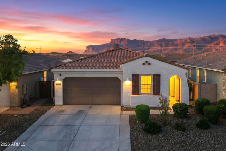 Property Photo:  11606 E Chevelon Trail  AZ 85118 