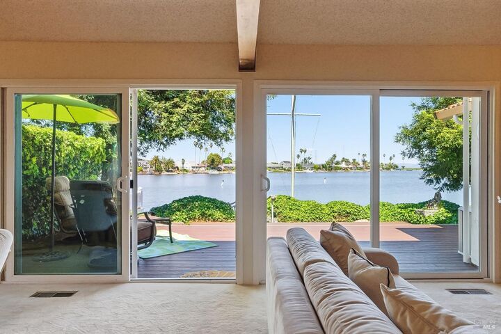 Property Photo:  45 Bahama Reef  CA 94949 