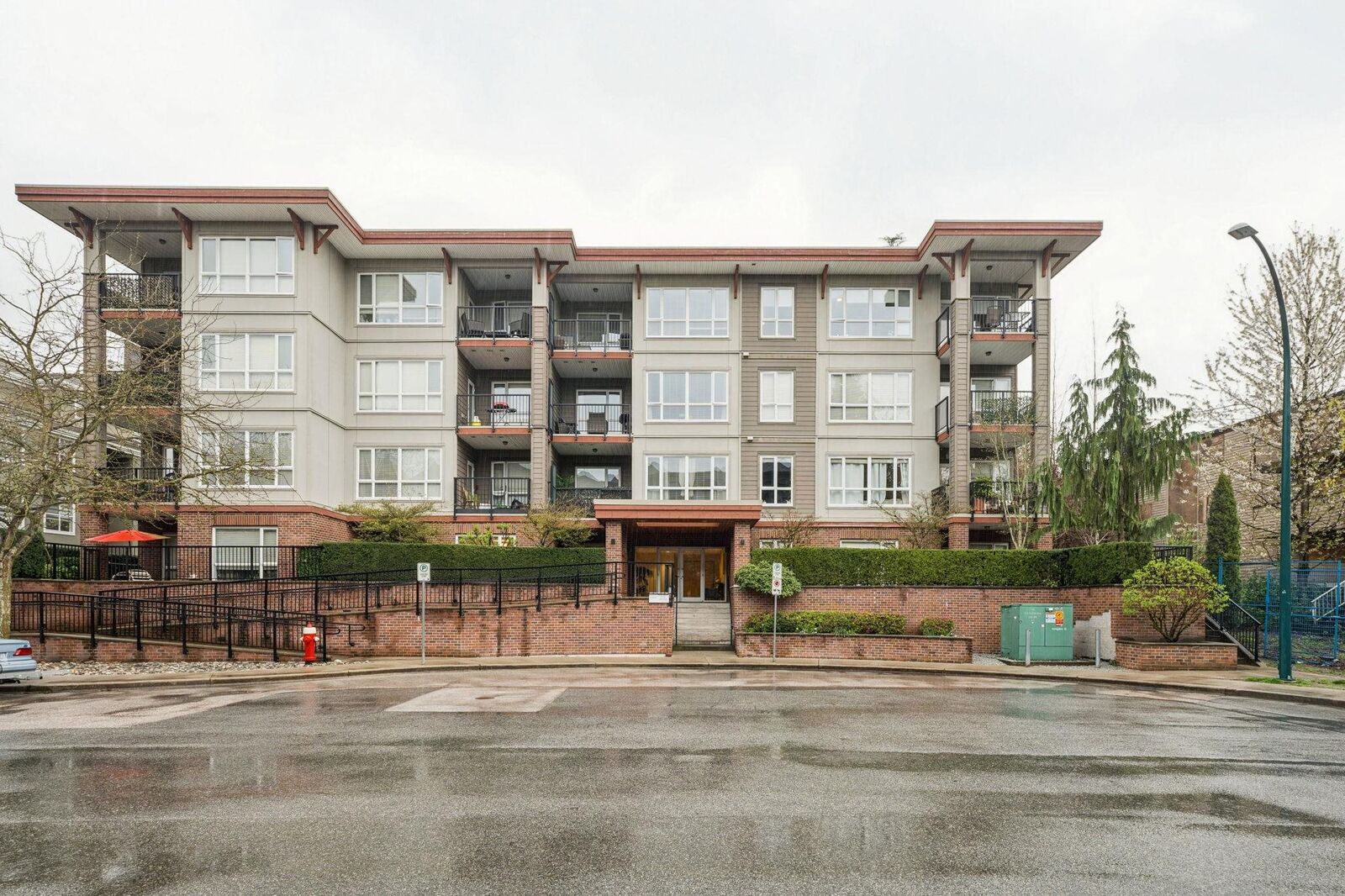Property Photo: 2473 Atkins Avenue 206 BC V3C 0C4