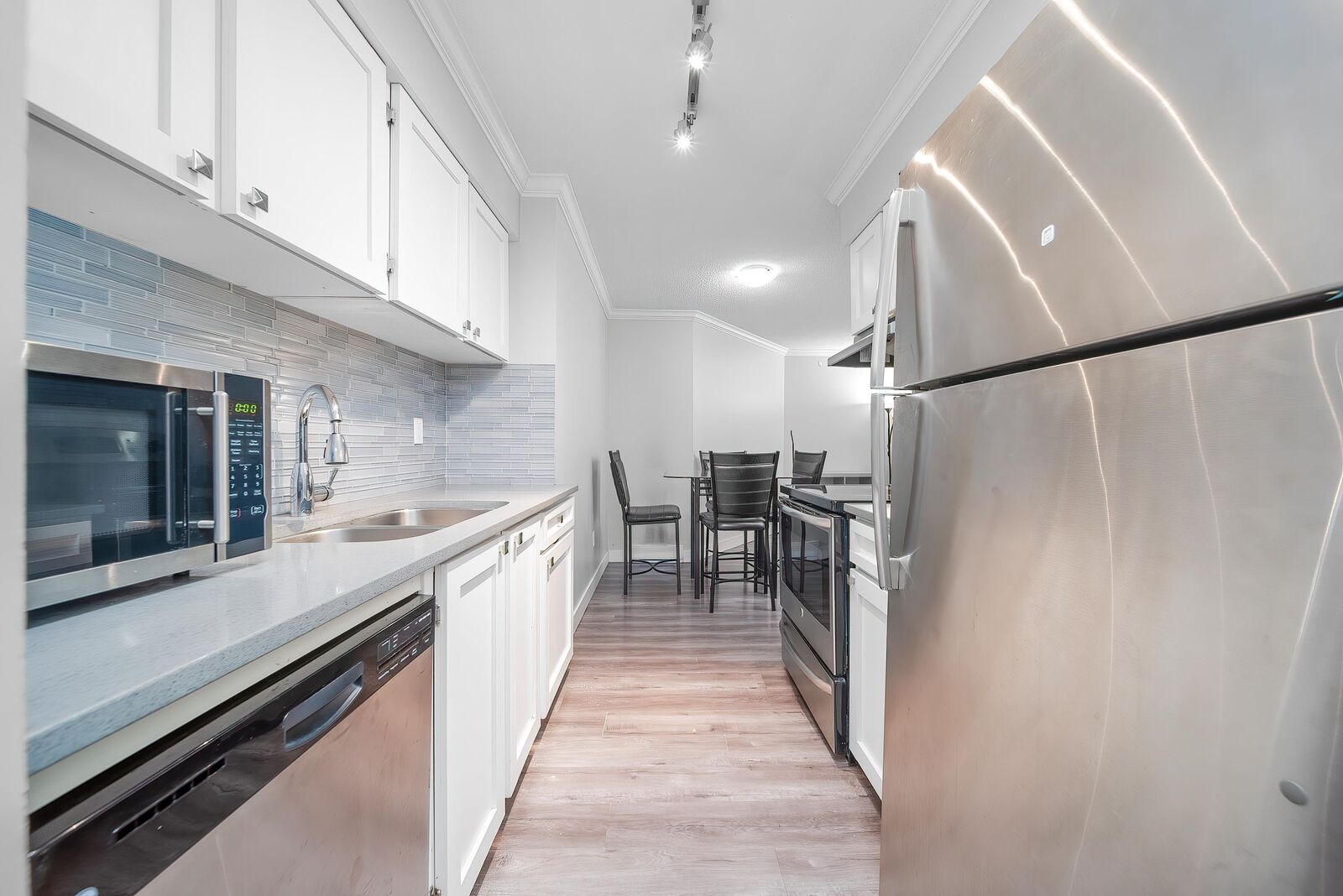 Property Photo: 6655 Lynas Lane 114 BC V7C 3K8