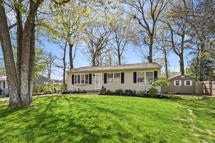 Property Photo:  102 Hemlock  NJ 08242 