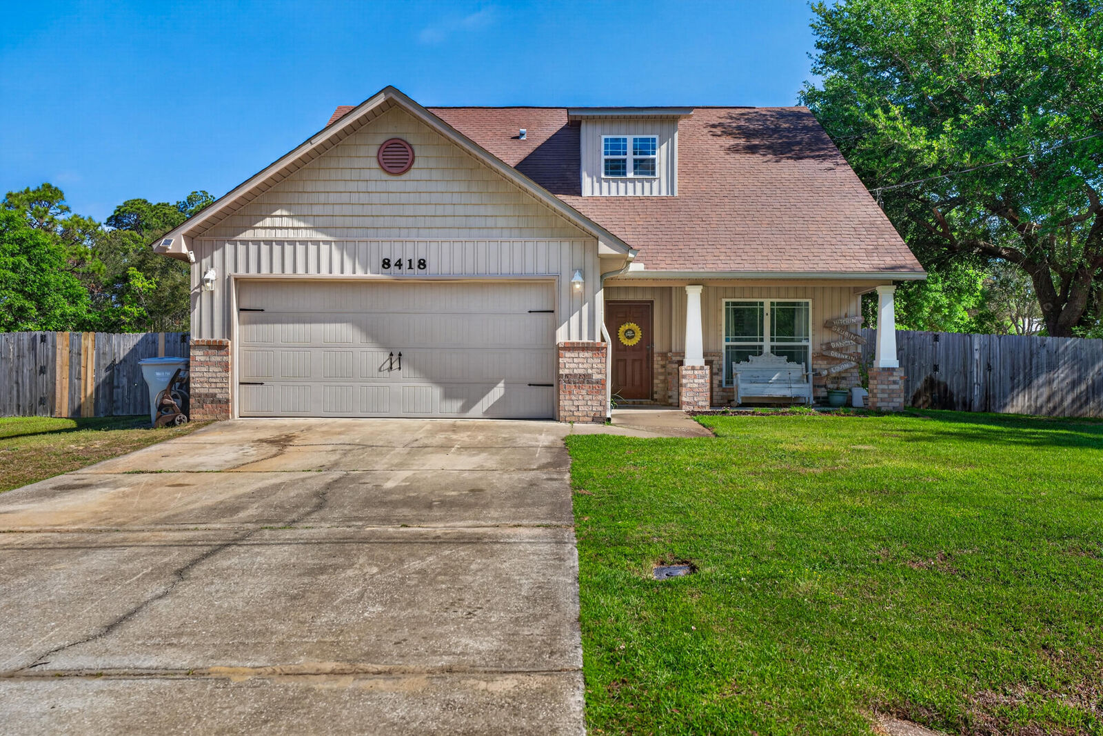Property Photo: 8418 Sevilla Street FL 32566