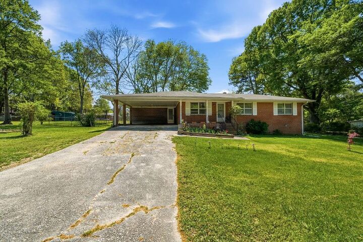 Property Photo:  1210 Topaz Lane  GA 30180 