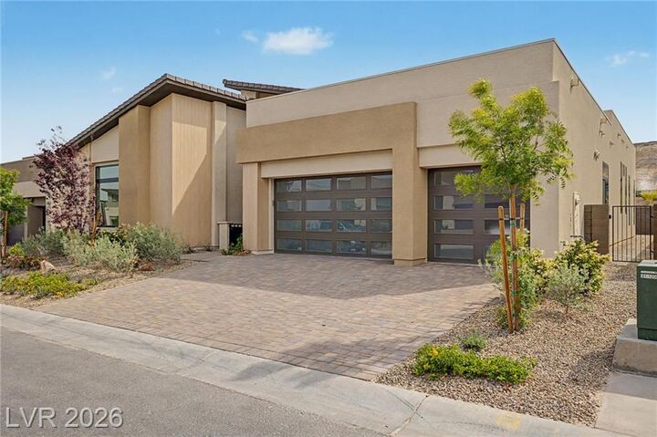 Property Photo:  10865 Agate Cliffs Avenue  NV 89135 