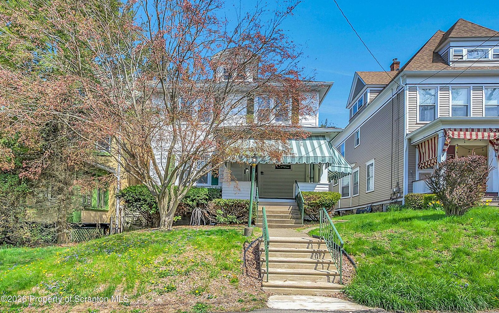 Property Photo:  903 Richmont Street  PA 18509 