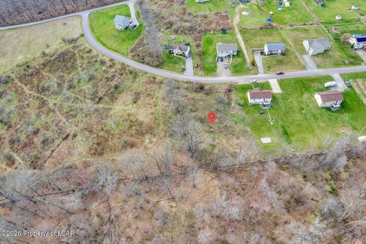 Property Photo:  16 Walnut Ridge Drive  PA 18629 