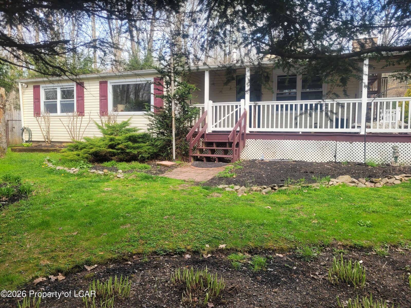 Property Photo:  1038 Woodhaven Drive  PA 18661 