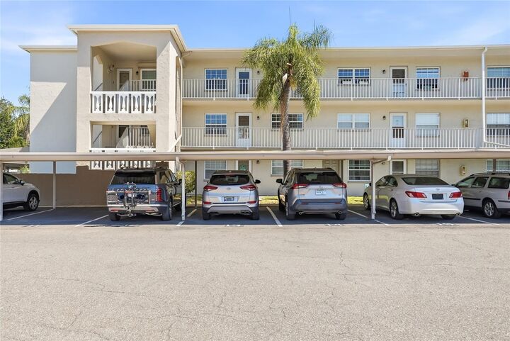 Property Photo: 952 Virginia Street 202 FL 34698