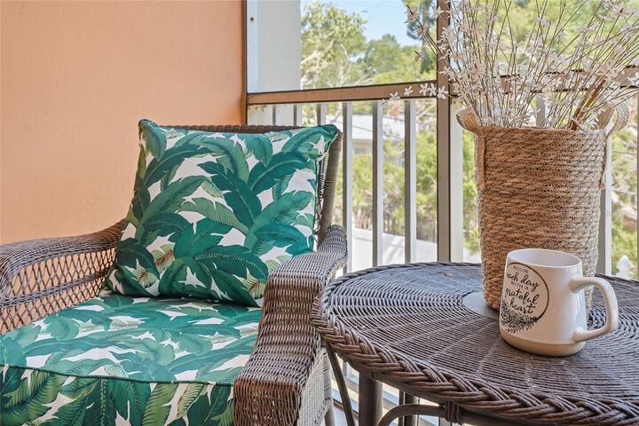 Property Photo:  952 Virginia Street 202  FL 34698 