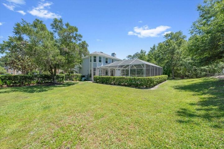 Property Photo: 5913 Flatwoods Manor Circle FL 33547