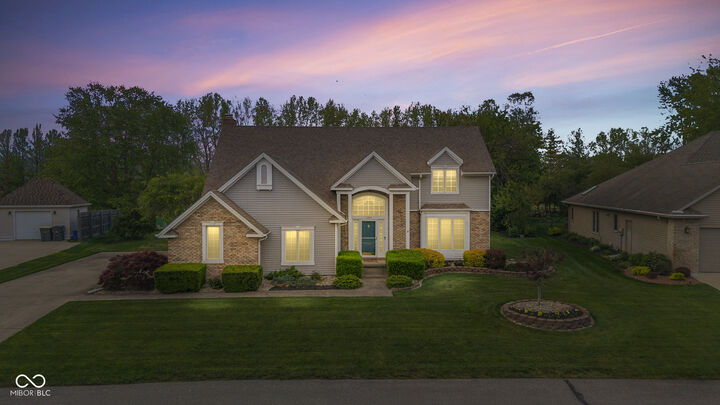 Property Photo: 1266 Kensington Drive IN 47274