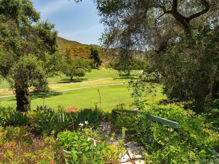 Property Photo: 1718 Tecalote 5 CA 92028