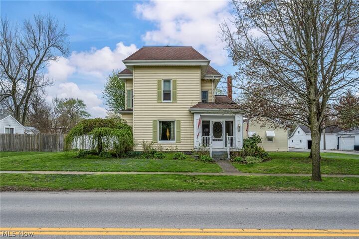 Property Photo:  12 South Street  OH 44814 