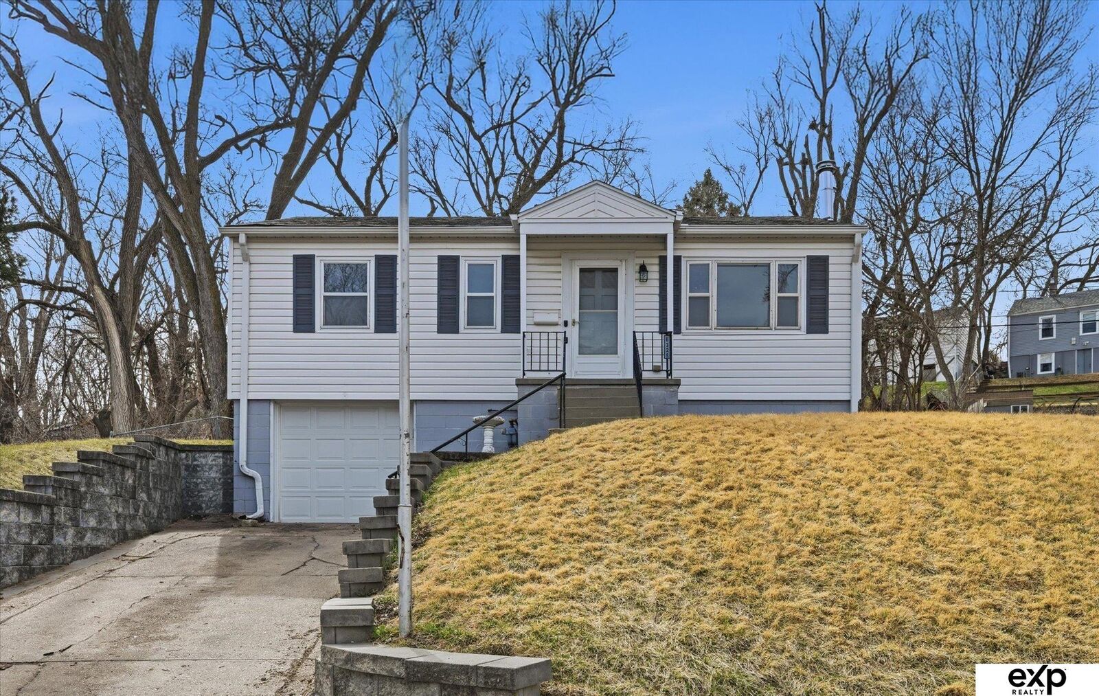 Property Photo: 6325 Ruggles Street NE 68104