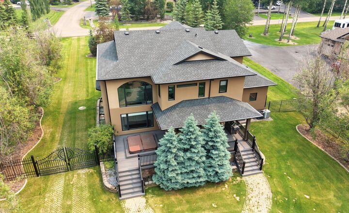 Property Photo: 310 Jarvis Glen Way AB T4S 1R8
