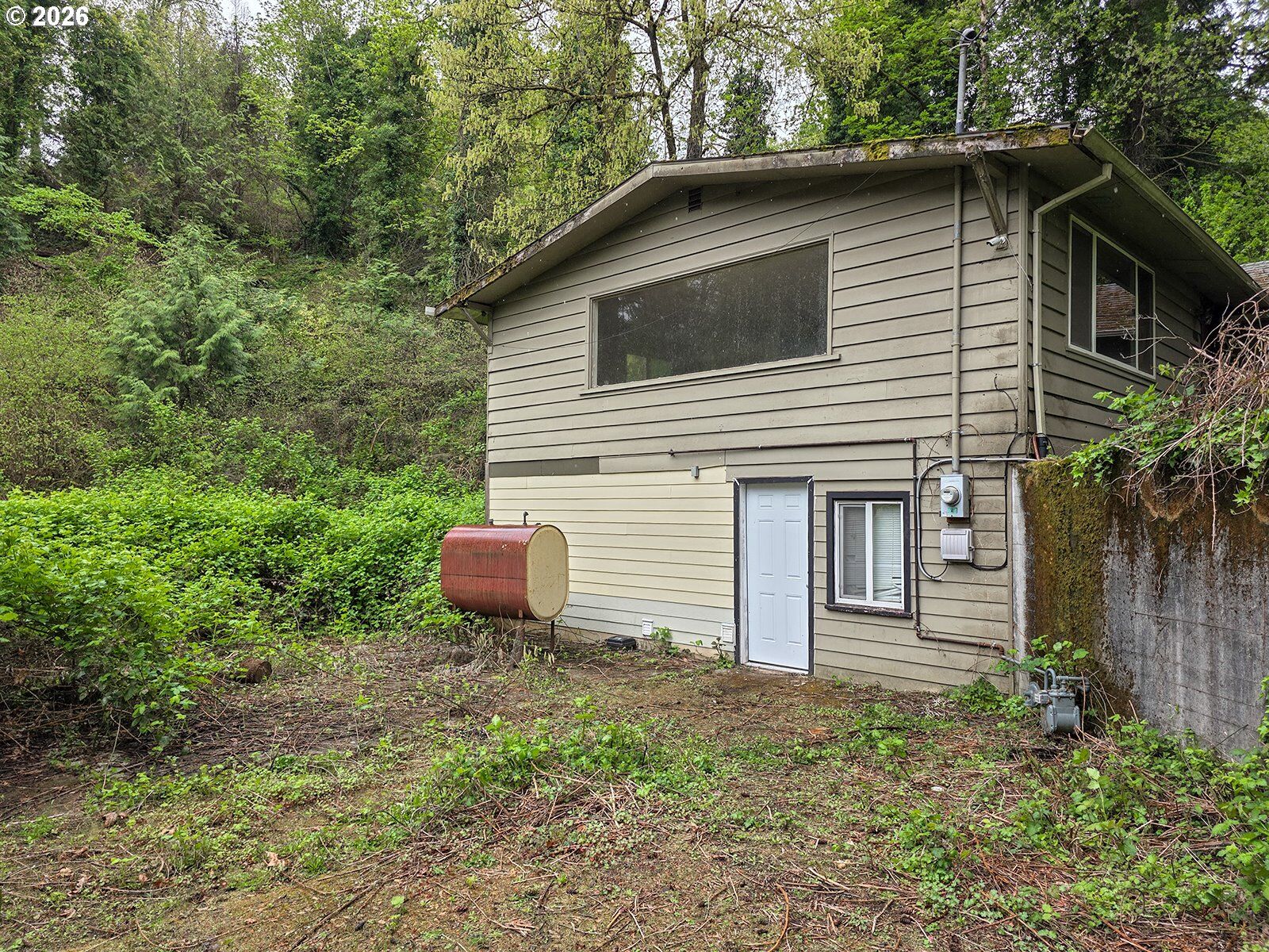Property Photo:  4410 SE Aldercrest Rd  OR 97222 