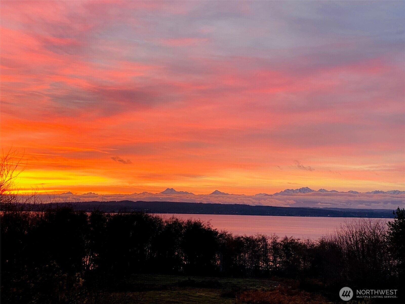 Property Photo:  23826  115th Place W  WA 98020 