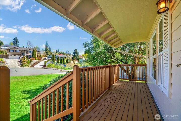 Property Photo:  5108  70th Drive NE  WA 98270 