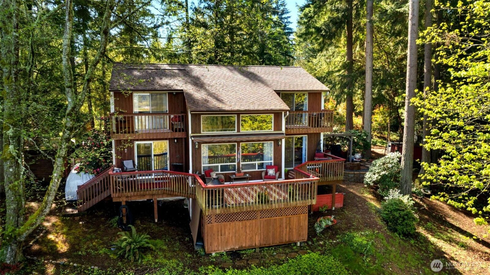 Property Photo:  3300  Marjorie Lane SE  WA 98366 