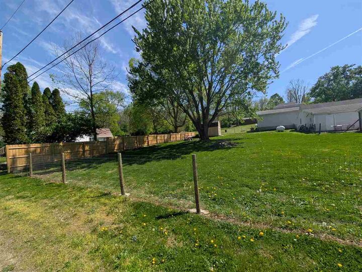 Property Photo: 2401 Hawkins Road IN 47374