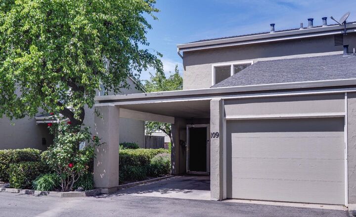 Property Photo: 1310 Primavera Street 109 CA 93901