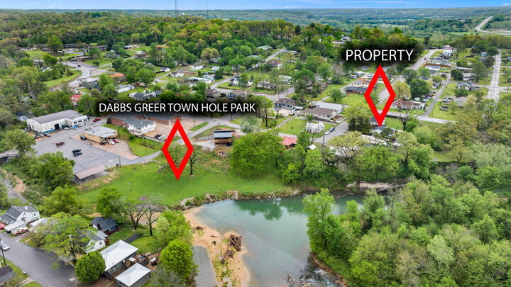 Property Photo:  304 Cedar Street  MO 64831 