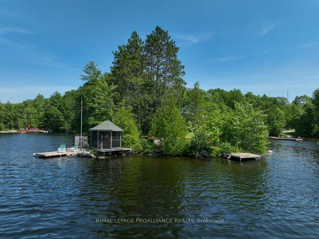 Property Photo: 2475 Alfs Bay Lane ON K0H 1B0